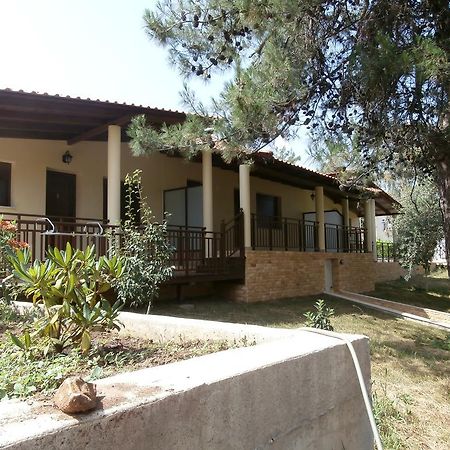 Villa Barouti Коініра Екстер'єр фото